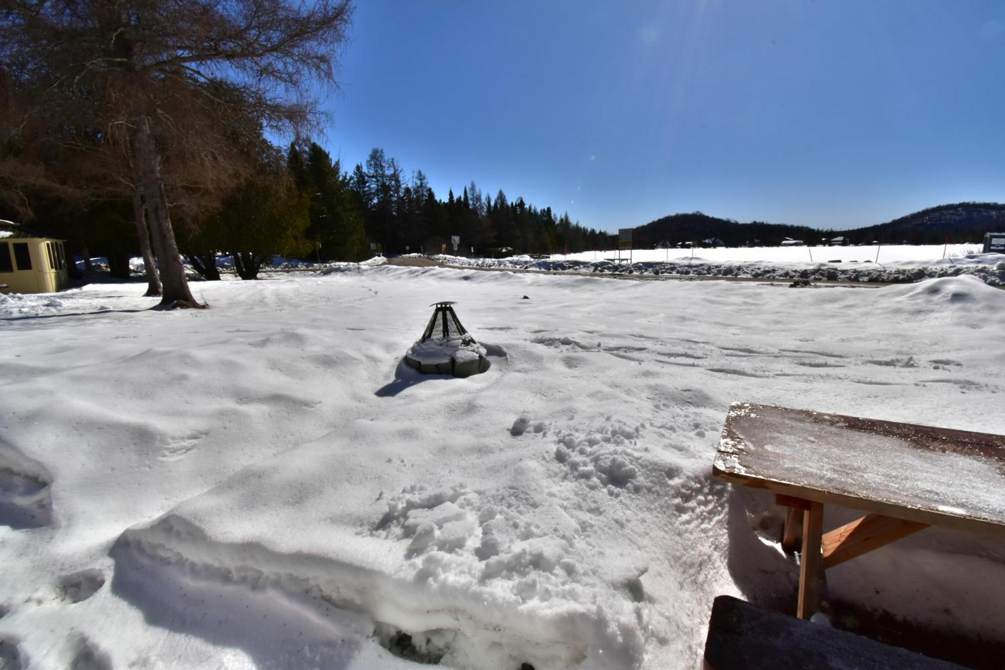 Emme Chalets Sainte-Lucie-de-Doncaster Esterno foto